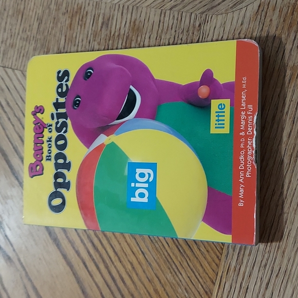 Vintage Barney Book Bundle - Picture 10 of 16